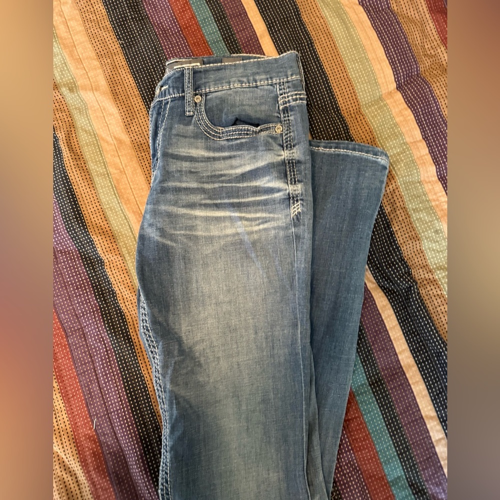 New with tags Buckle jeans